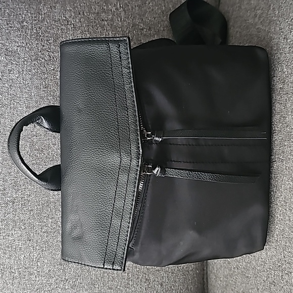 BOTKIER Trigger Mini Backpack Black - Picture 1 of 11